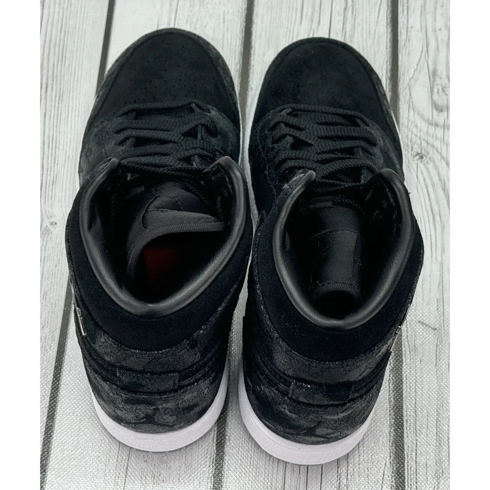Nike Air Jordan Retro 1 High GG Heiress Size 4Y 832596‑001